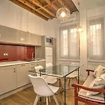 Appartement Casa Meninas Y Anillo Deluxe Meninascollection
