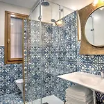 Casa Meninas Y Anillo Deluxe Meninascollection Apartment *