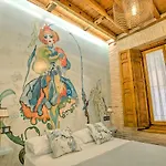 Casa Meninas Y Anillo Deluxe Meninascollection Apartment