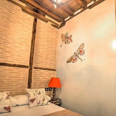 Casa Meninas Y Anillo Deluxe Meninascollection Appartamento