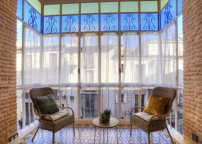 Casa Meninas Y Anillo Deluxe Meninascollection Appartement